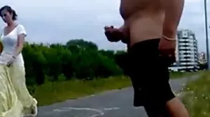 BDSM ඩොමිනාට එයාගේ Boy Toy's Cum අවශ්‍යයි