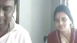 යෝධ කැම් සැඟවීම ස්ටෙප්බ්‍රදර් සඳහා ගෙවා ඇත!