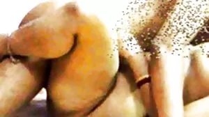 සුළු සහෝදරිය ලෙක්සි ලෝර් ඇගේ රැවුල කපන ලද පුසි POV වෙළඳාම් කරයි