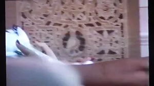 සරාගී විශාල බූබ්ඩ් ජැප් බෝනික්කා දැඩි පිත්තකින් ක්‍රියා කරයි